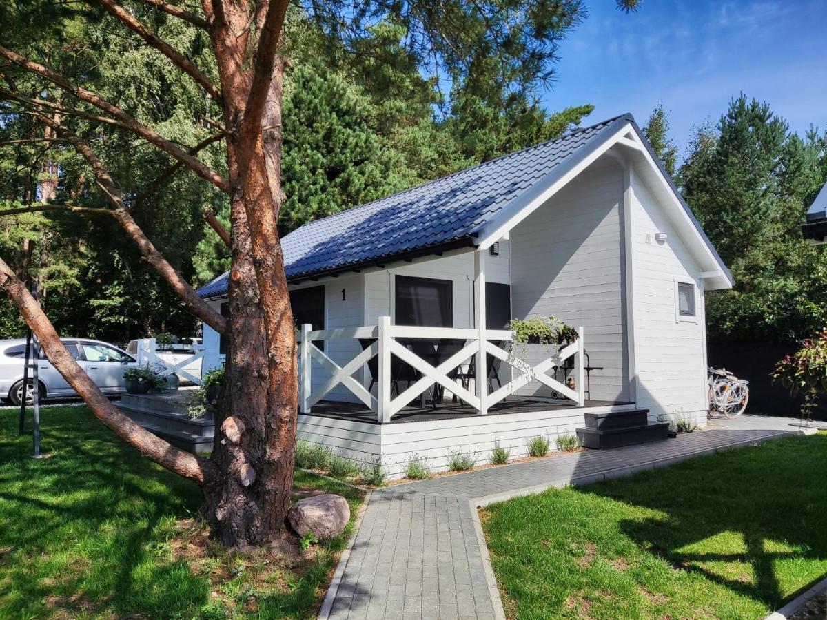 Villa Bialy Szafir à Rusinowo  Extérieur photo